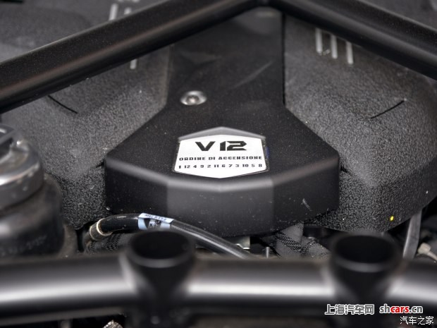 兰博基尼 Aventador 2015款 LP 750-4 Superveloce