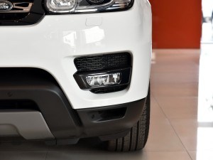 路虎(进口) 揽胜运动版 2017款 3.0 V6 SC SE