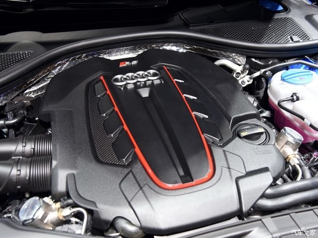 奥迪RS 奥迪RS 6 2015款 RS 6 4.0T Avant